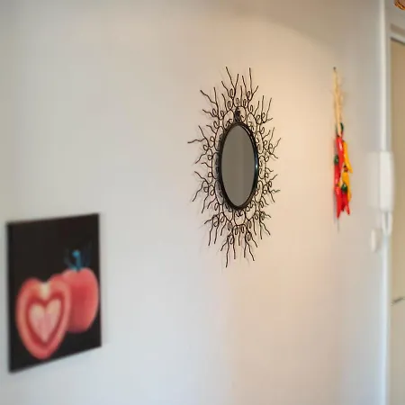 2 Bedroom Duplex With Alcove For 6