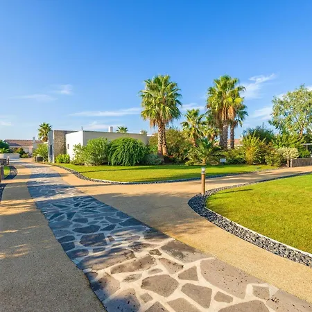 2 Bedroom Duplex With Alcove For 6 * Agde